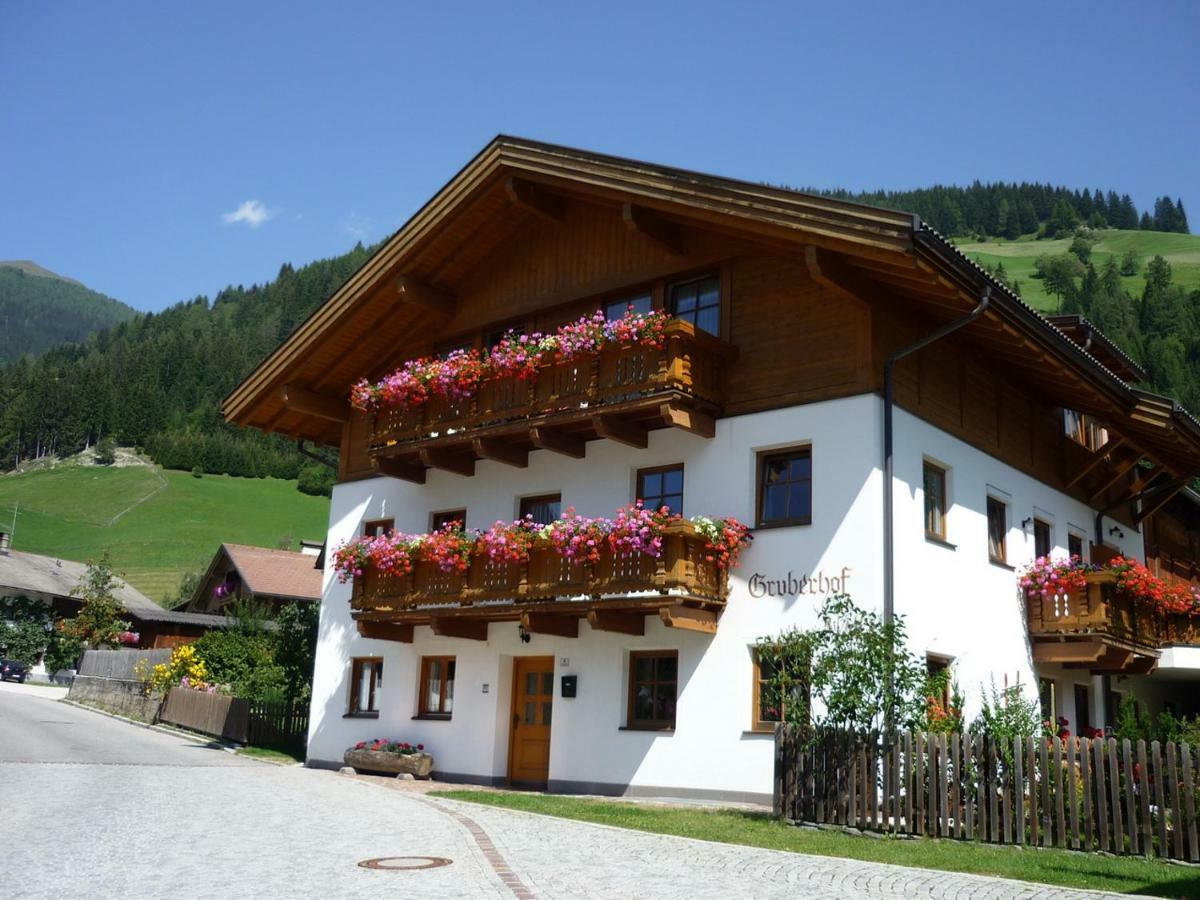 Gruberhof Apartment San Candido Luaran gambar